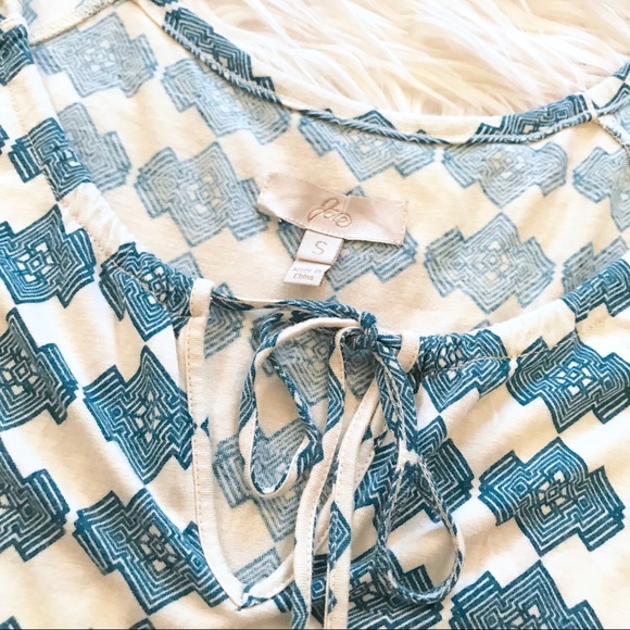 Joie Love Untold Blouse in Blue / Cream - Picture 4 of 6